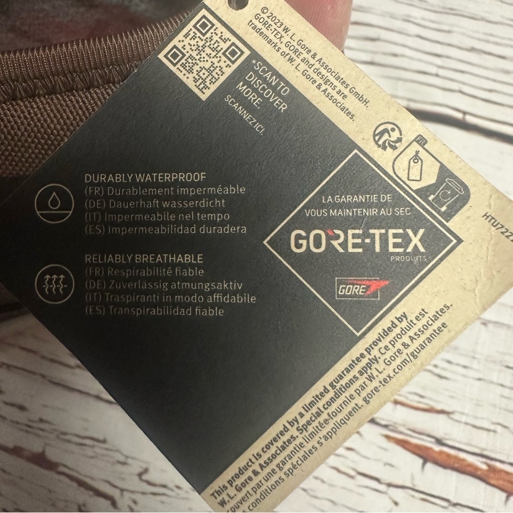 NWT! VANS MTE Half Cab Gore-Tex Shoes - Picture 6 of 16